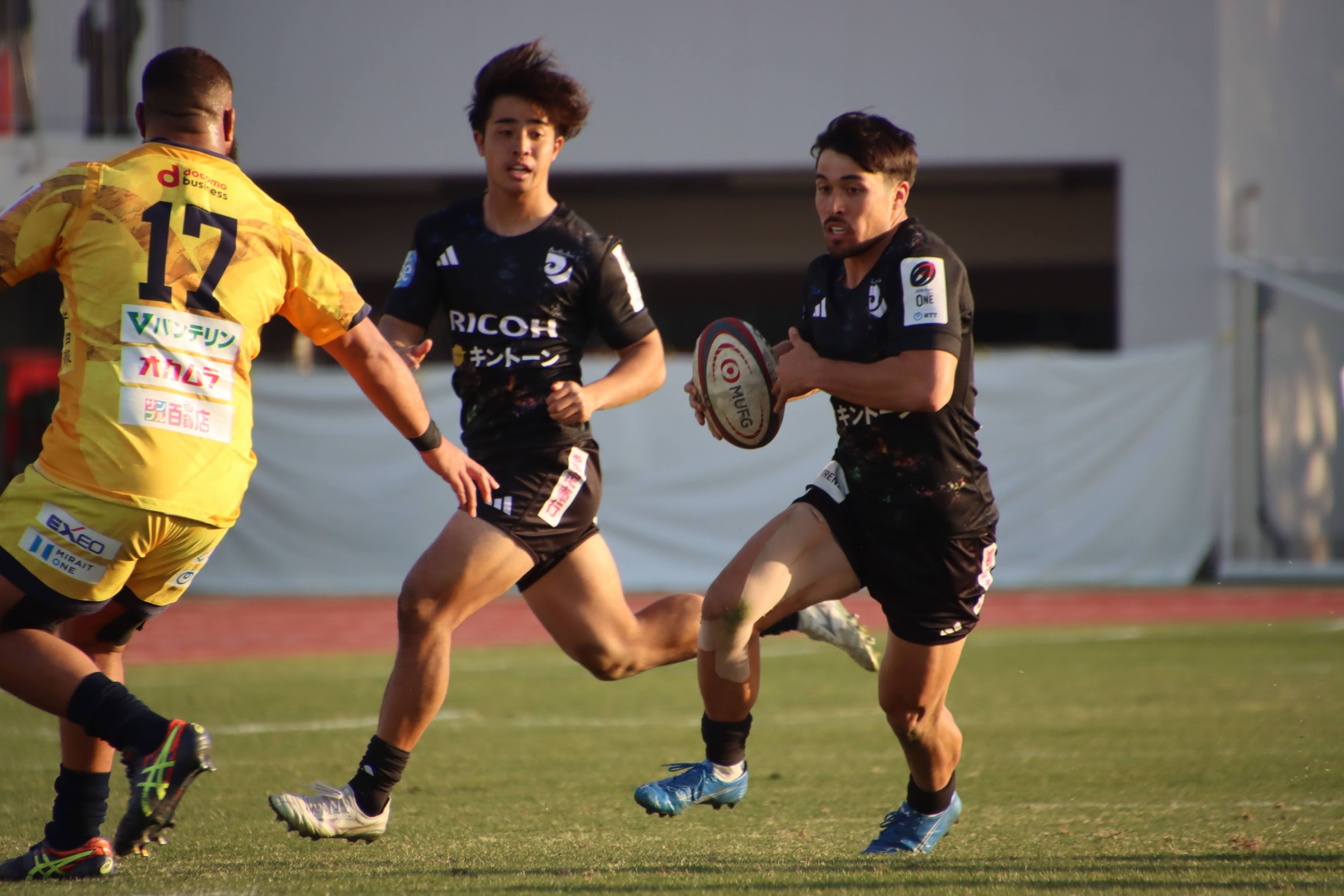 リコーブラックラムズ東京 メイン平 ニュージーランドで再び築いた